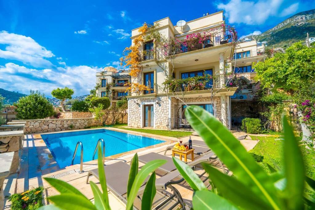 Azure Apartment With Sea View In Kalkan Exterior foto